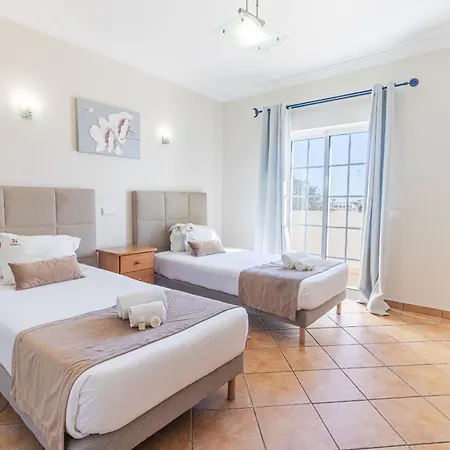 Tulipa By Algarve Holidays * Албуфейра